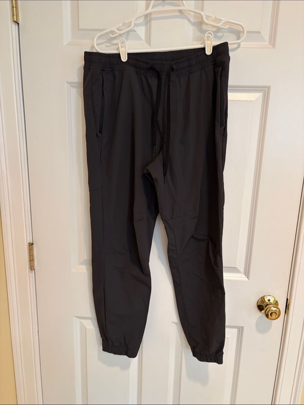 Men's Black American Eagle Jogger Pants - Classic Athletic Fit